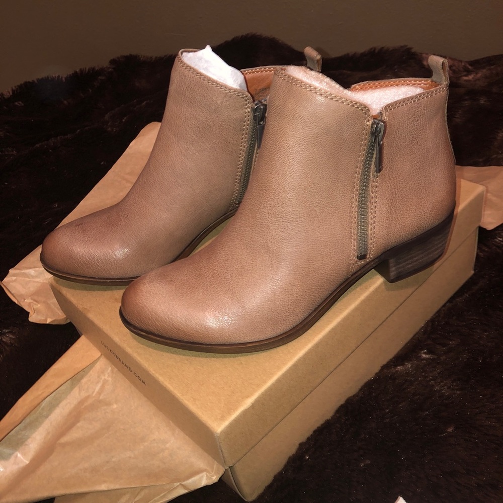 Lucky 🍀 Brand Booties in brindle color